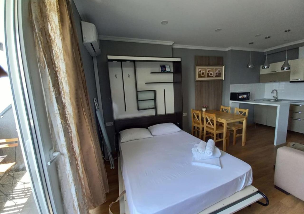 Apartment Marina In Apart-Hotel Residence Batum Dış mekan fotoğraf